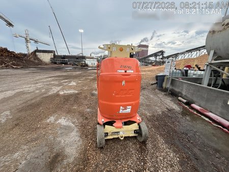 2022 JLG 26E