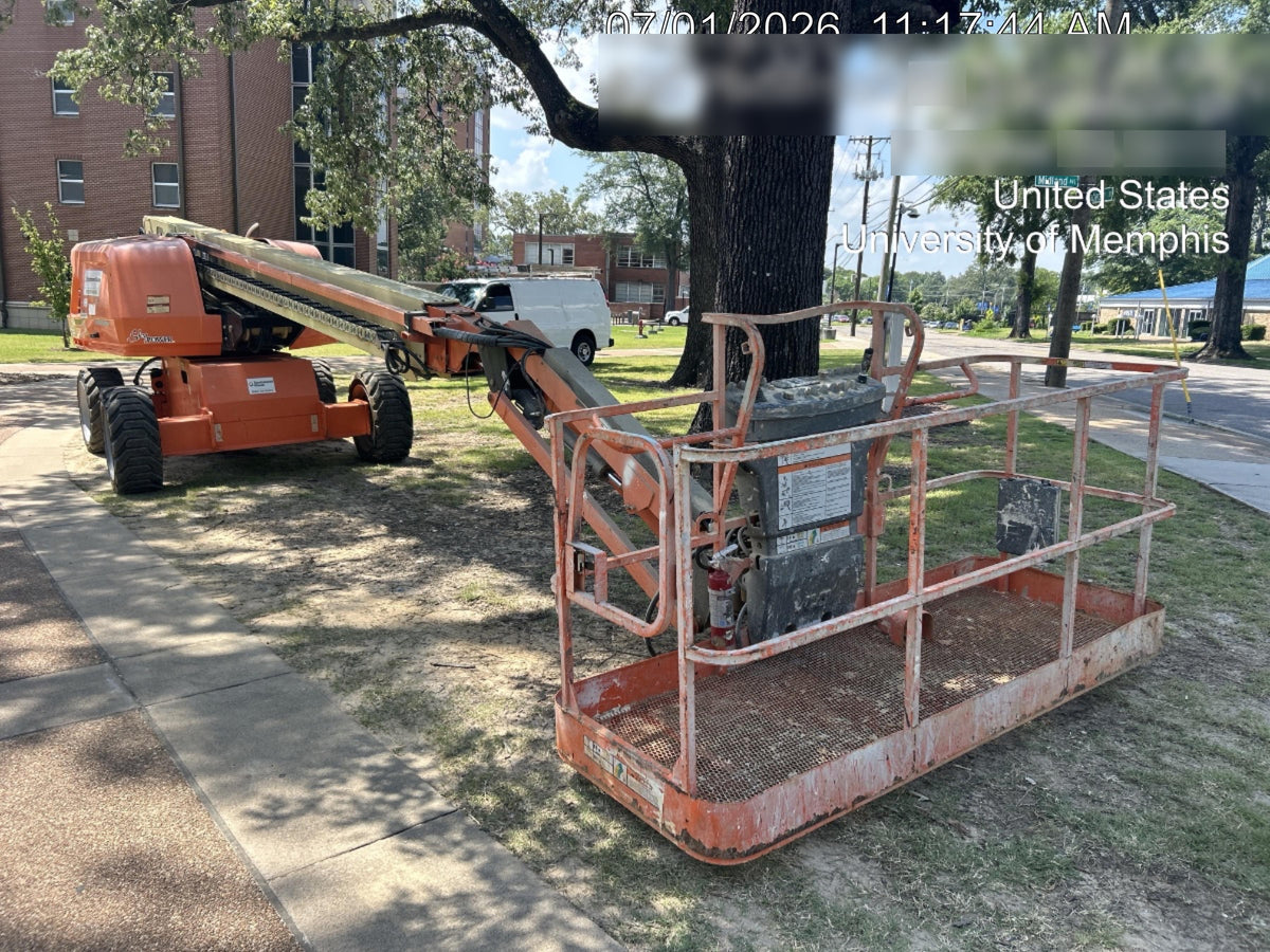 2019 JLG 660SJ