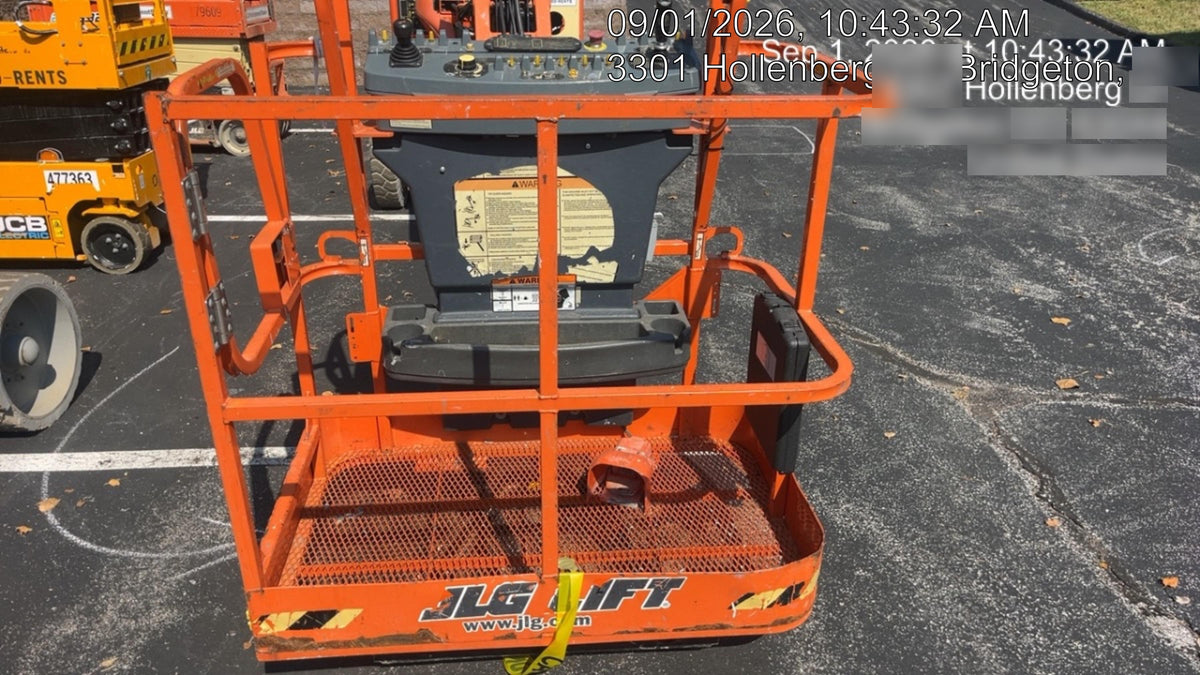 2021 JLG E400AJP Narrow
