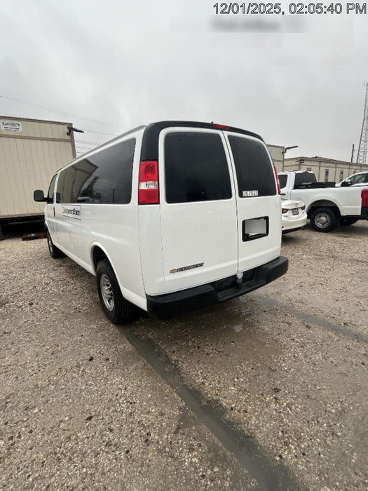 2023 CHEVROLET Express Van - Rental