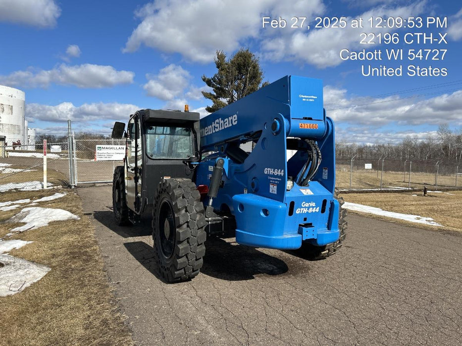 2024 Genie GTH-844