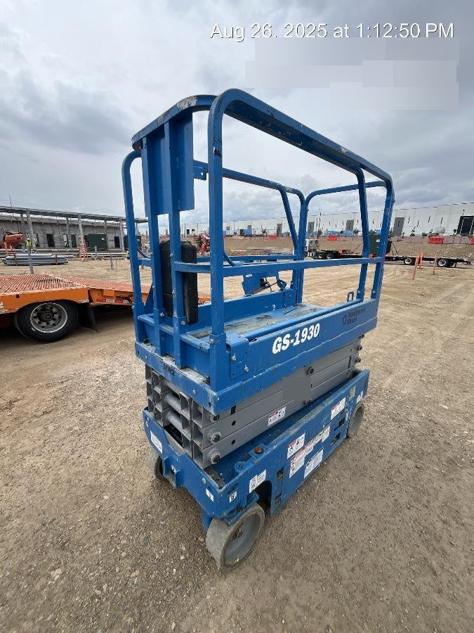 2020 Genie GS-1930 Fixed rails with chain entry gate - Pre A92.20