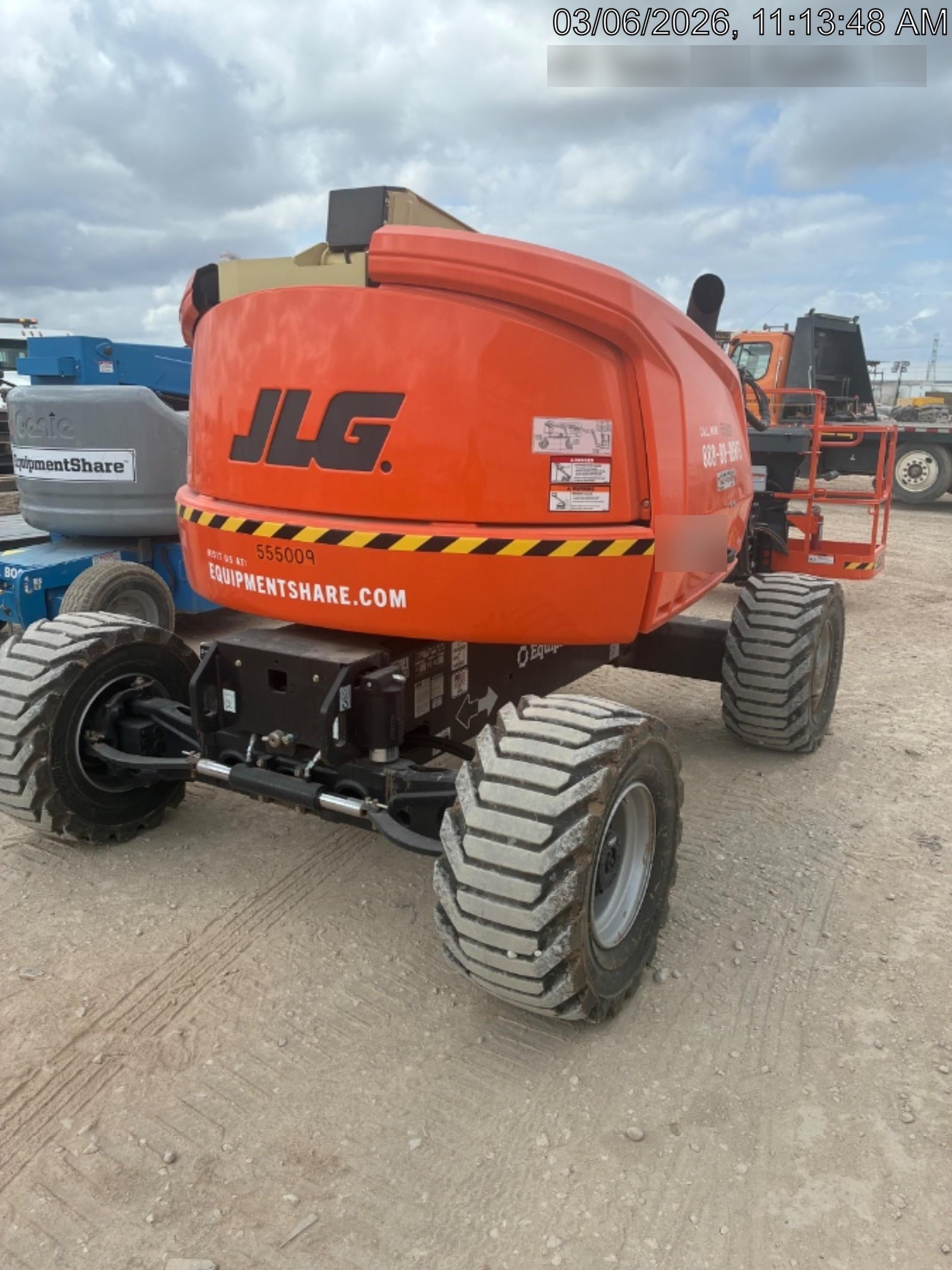 2025 JLG 450AJ
