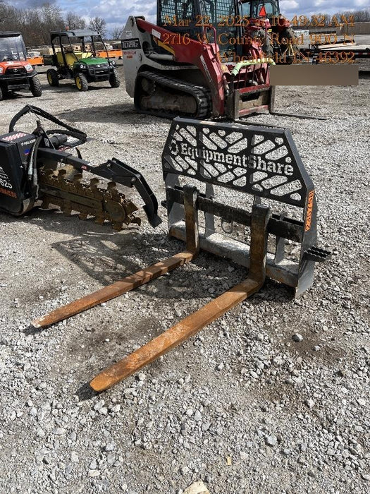 2022 PALADIN 48" Pallet Forks - Paladin