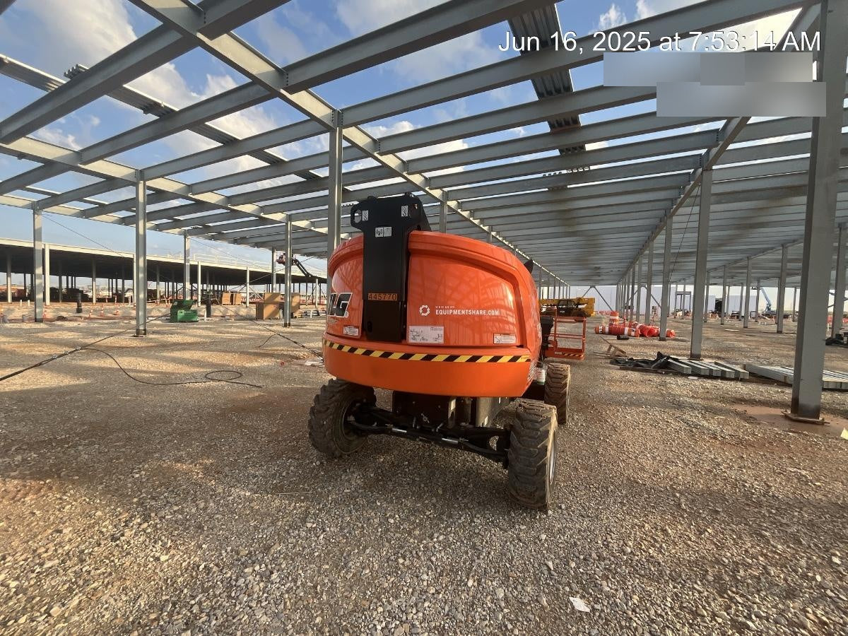2024 JLG 460SJ