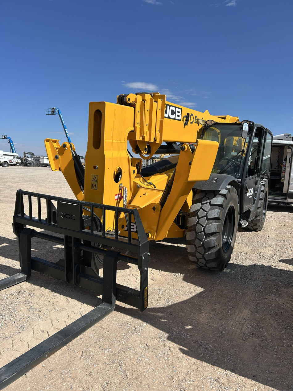 2026 JCB 514-56