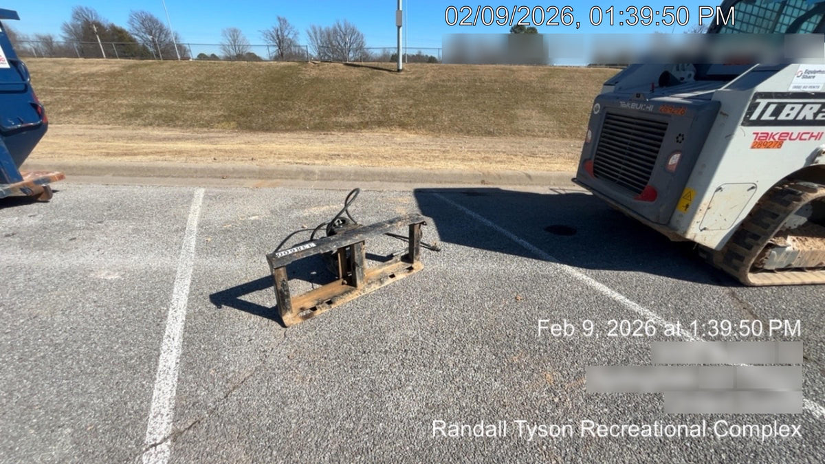 2023 AUGER TORQUE 3300-30