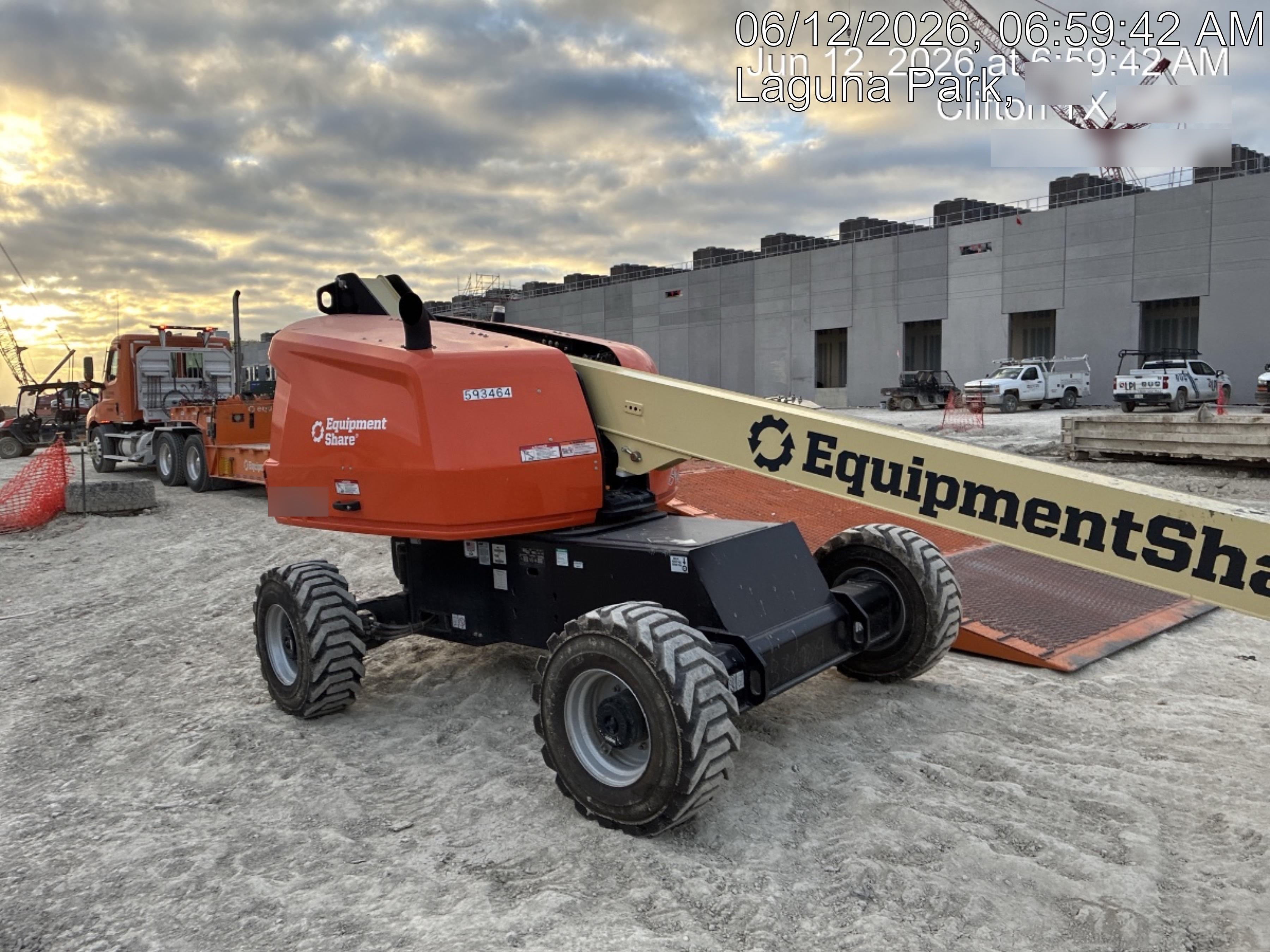 2025 JLG 460SJ