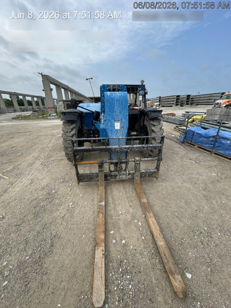 2018 Genie GTH-844 Genie GTH-844 w/ROPS, Work Lights, Solid Tires, RH Cab Mesh, Beacon, 60" Carriage and Forks
