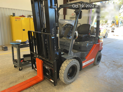 2022 TOYOTA 50-8FGU25