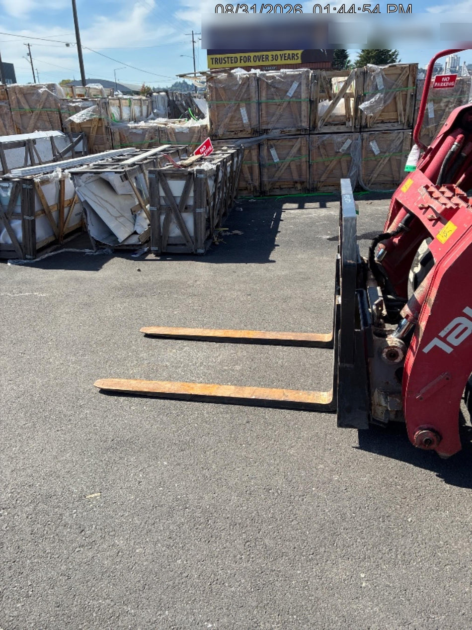 2022 ARROW MATERIAL HANDLING 48" Pallet Forks - Arrow
