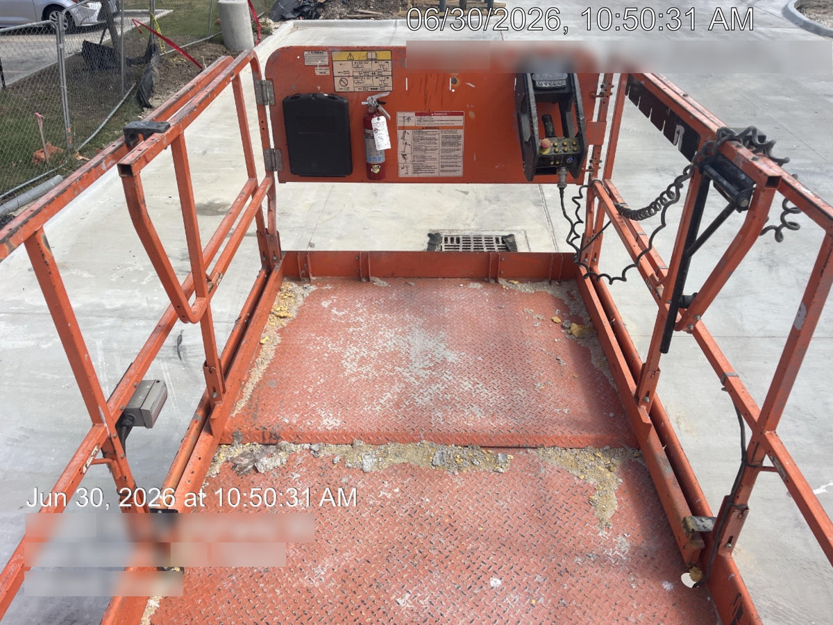 2022 JLG RT3369