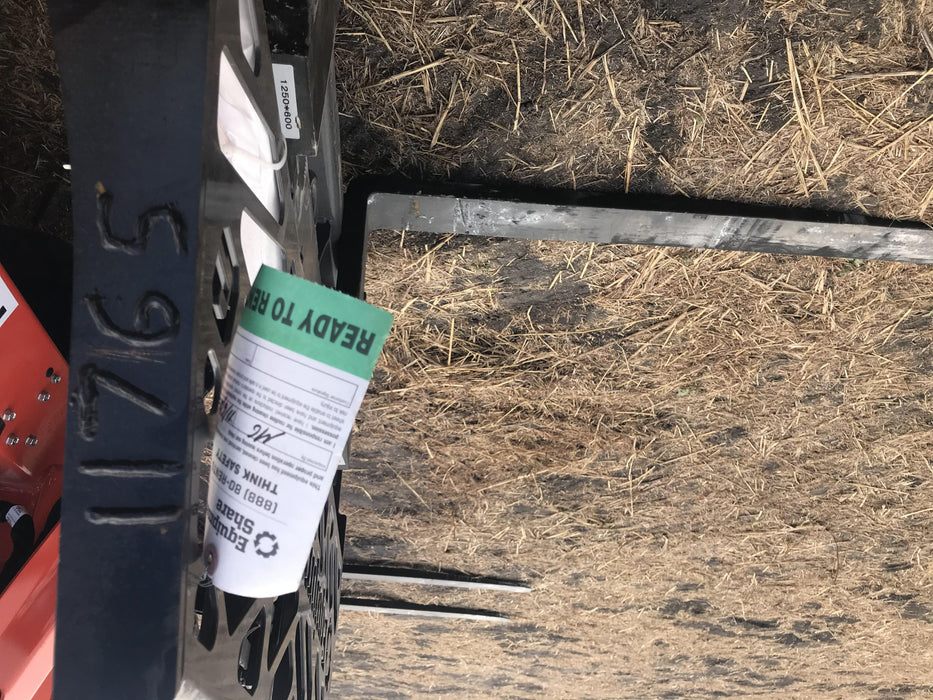 2020 PALADIN 48" Pallet Forks - Paladin