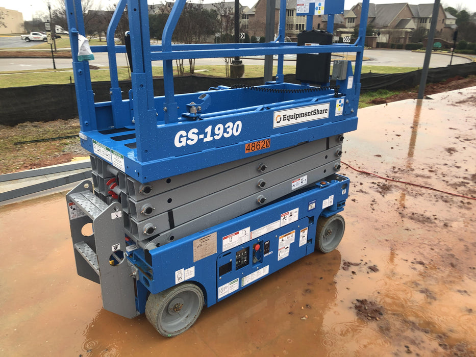 2019 Genie GS-1930 Fixed Rails with Chain Entry