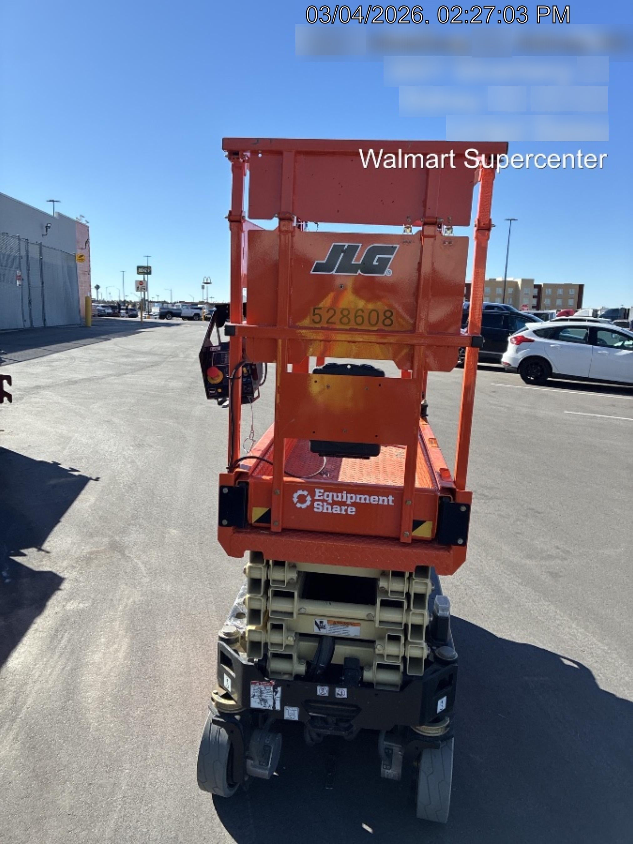 2025 JLG ES1932