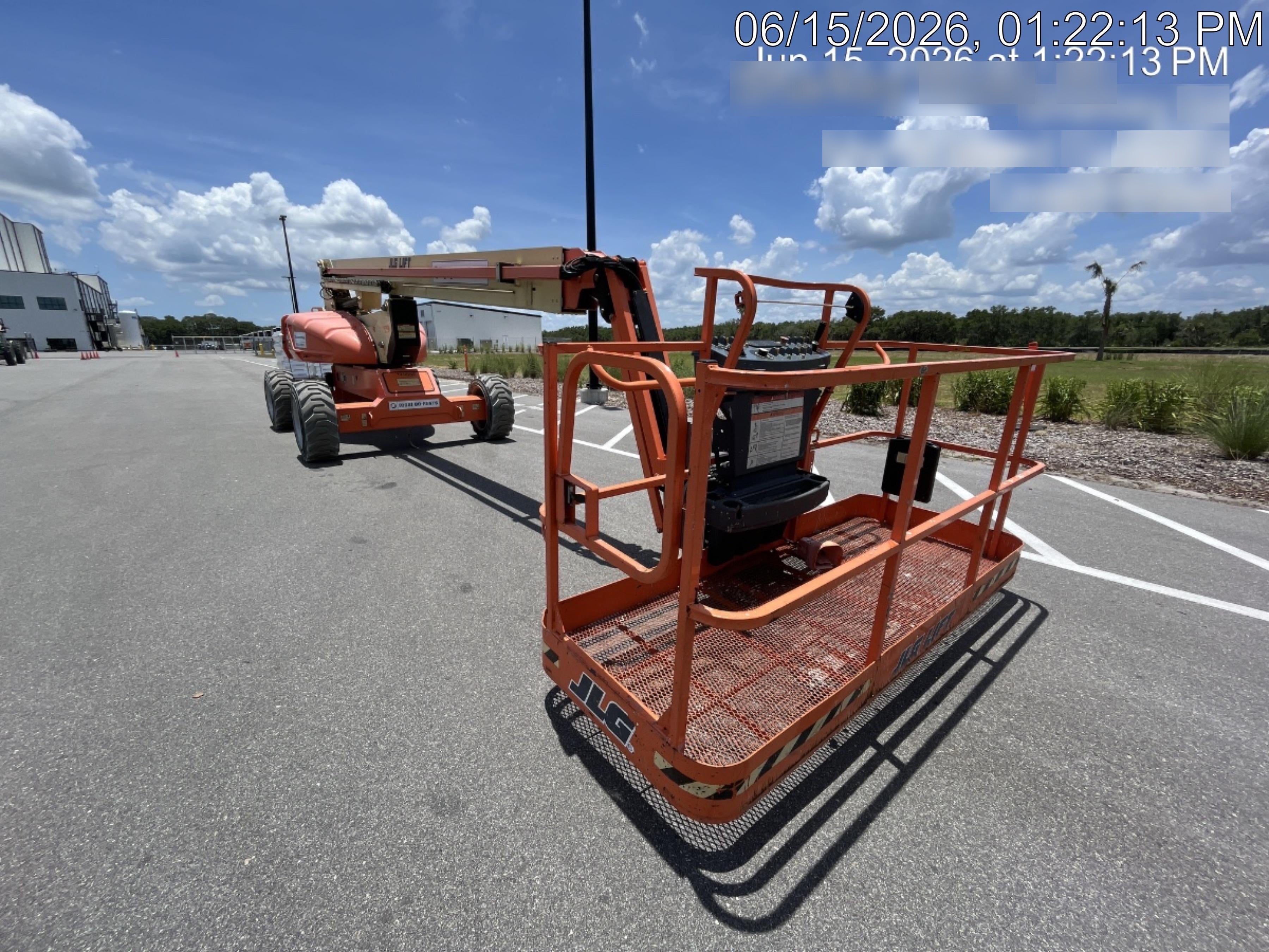 2021 JLG EC600SJ