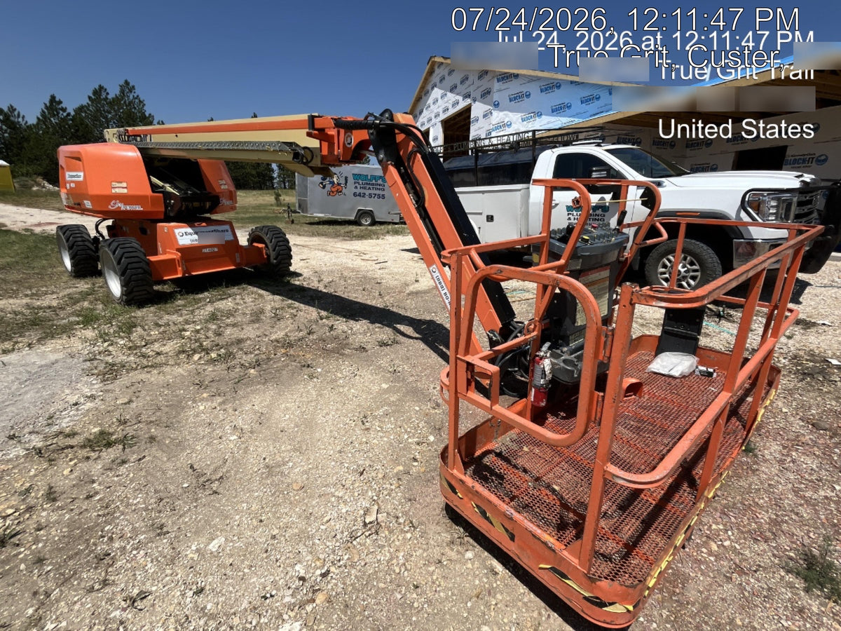 2022 JLG 660SJ