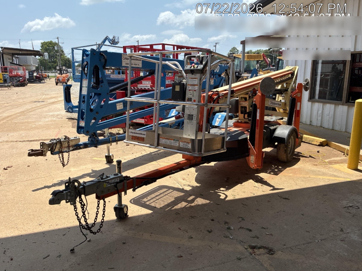 2022 JLG T350