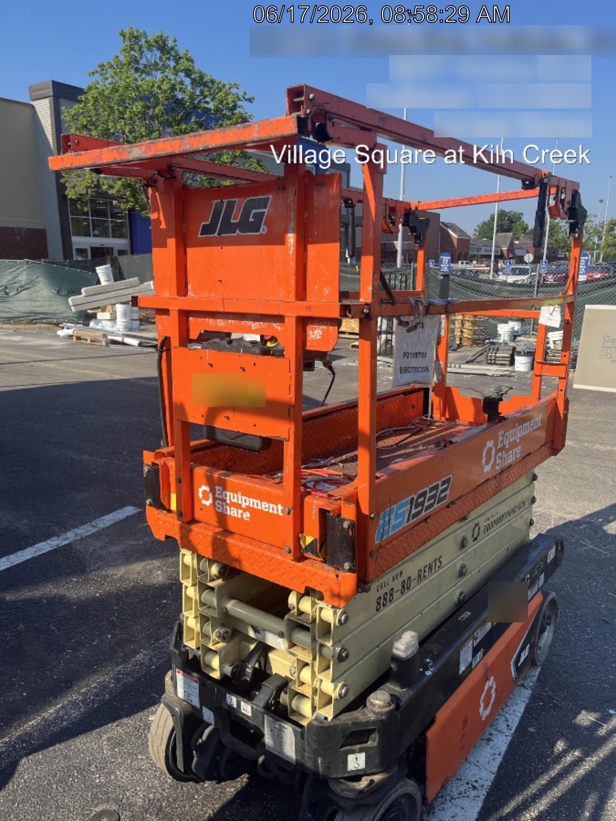 2024 JLG ES1932