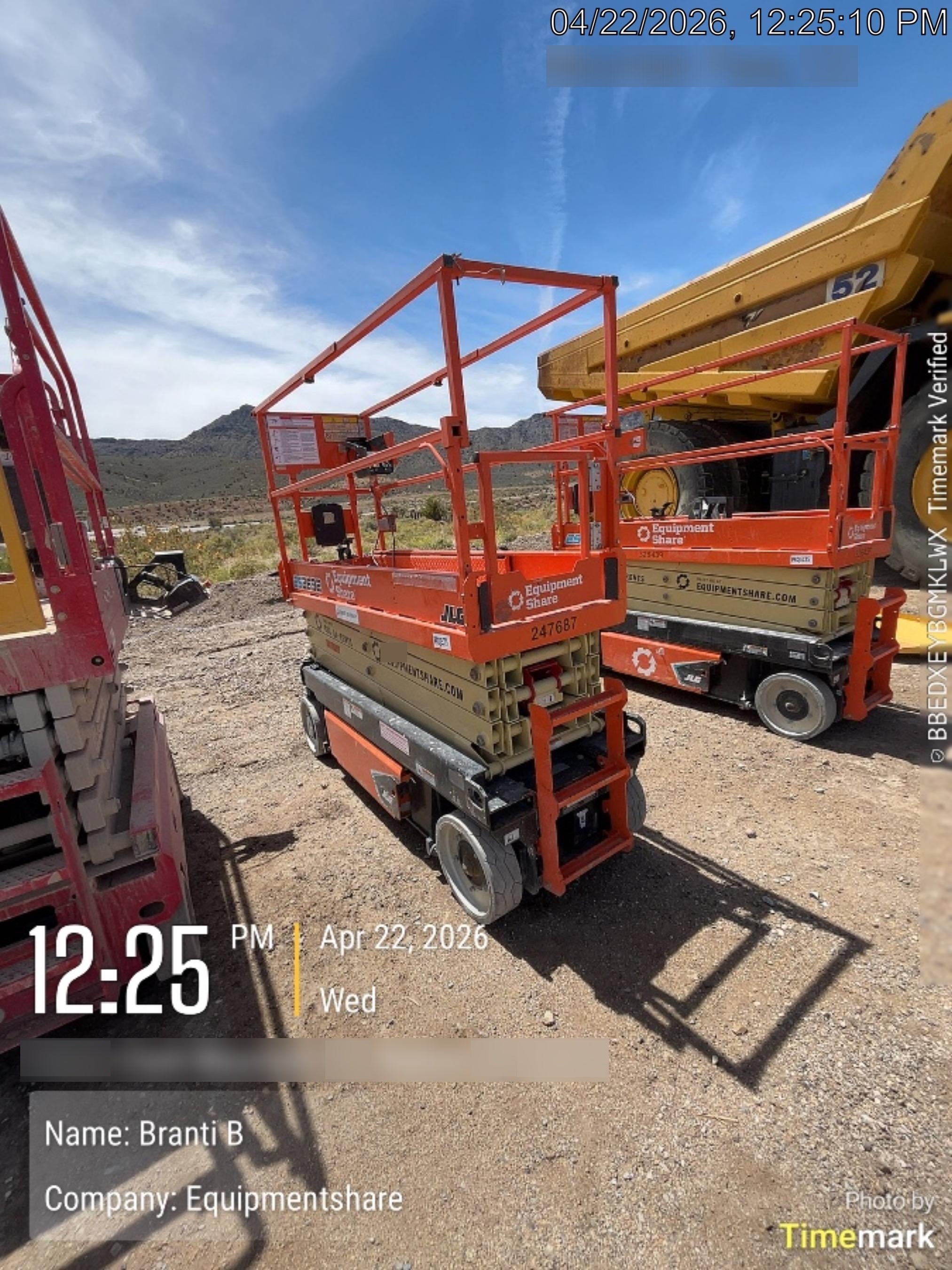 2022 JLG ES2632