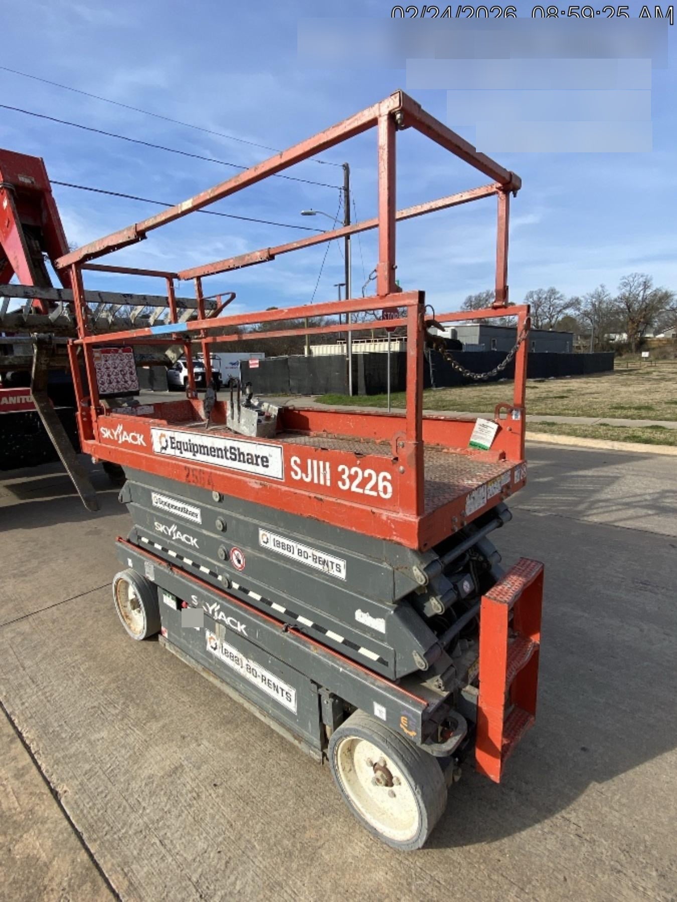 2016 Skyjack SJIII-3226 Standard Options