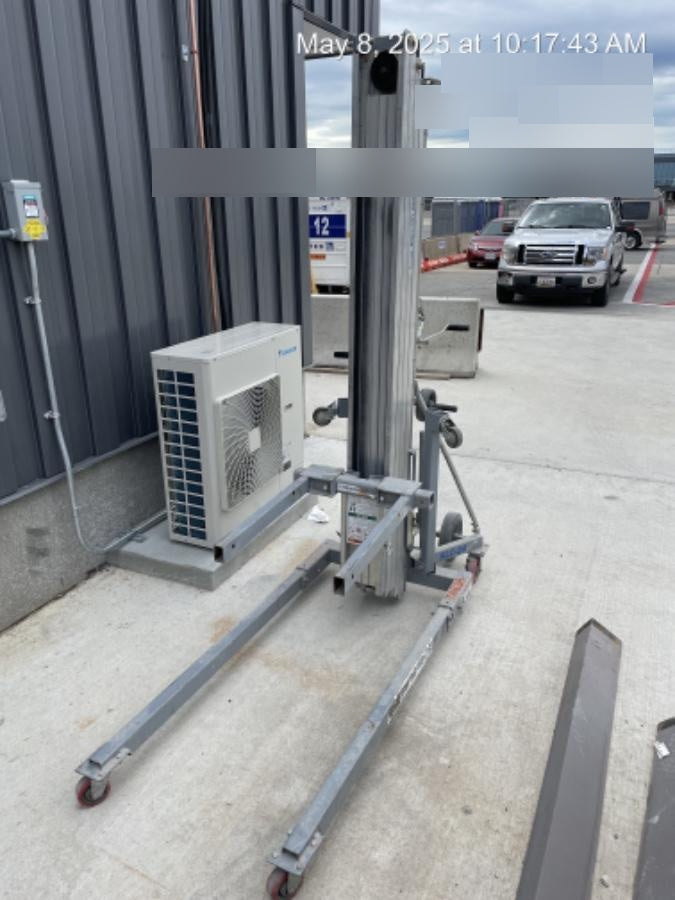 2020 GENIE SLC-24