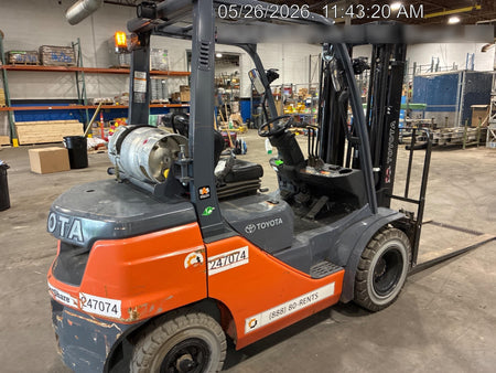 2022 TOYOTA 50-8FGU25