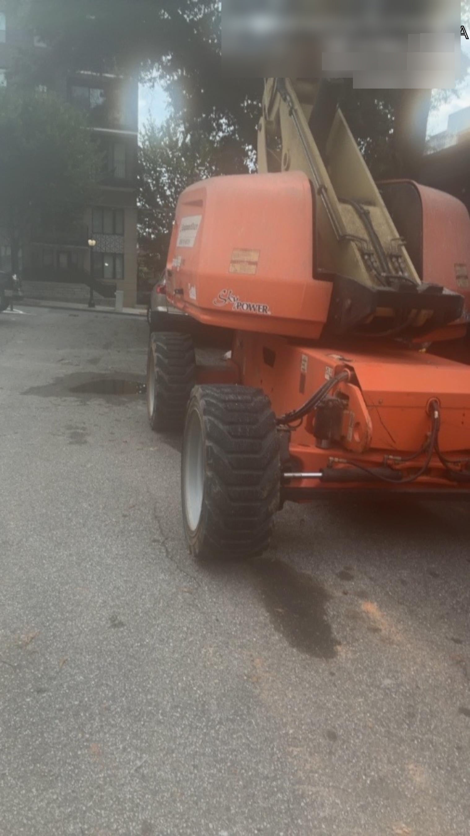 2019 JLG 660SJ