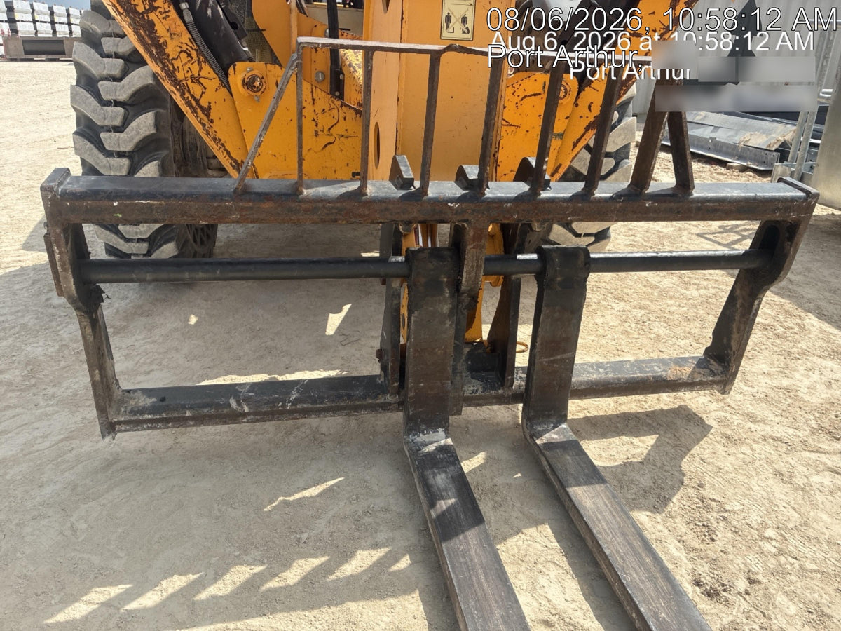 2022 JCB 512-56
