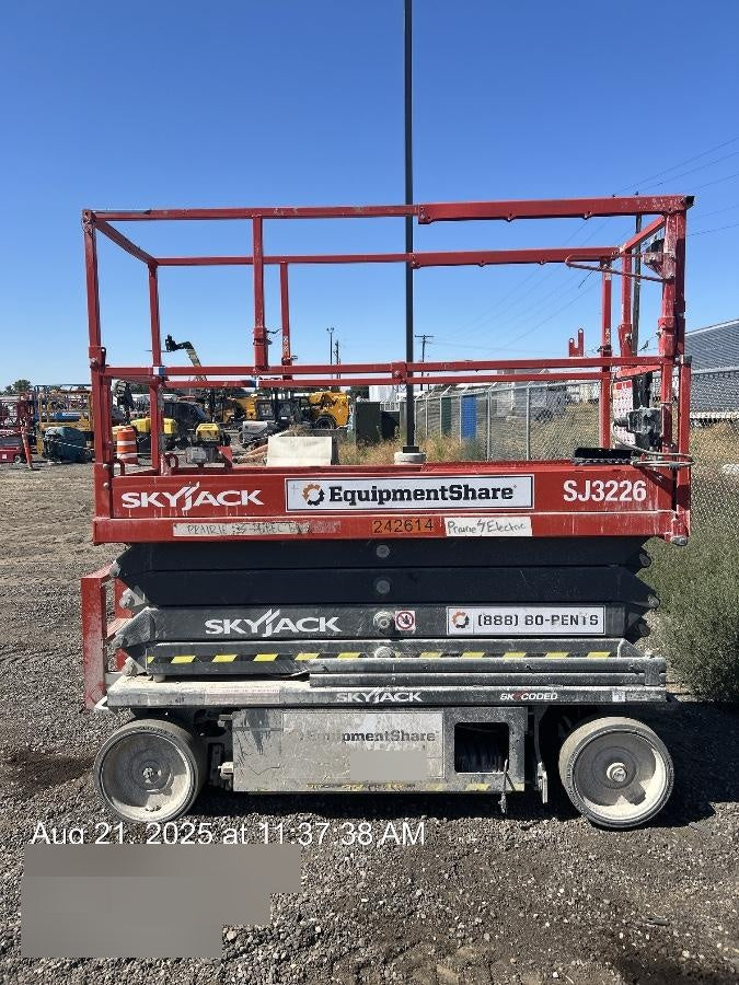 2022 SKYJACK SJ3226
