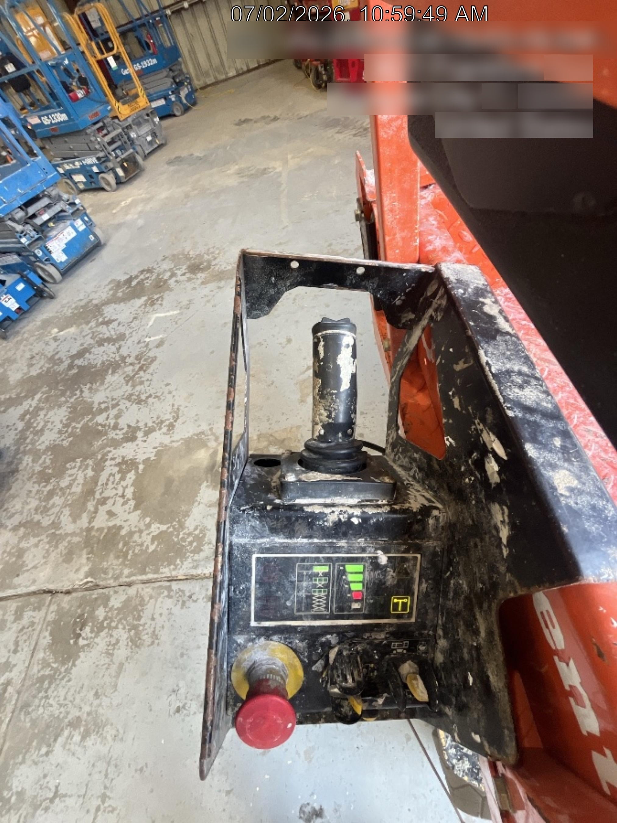 2022 JLG ES2632