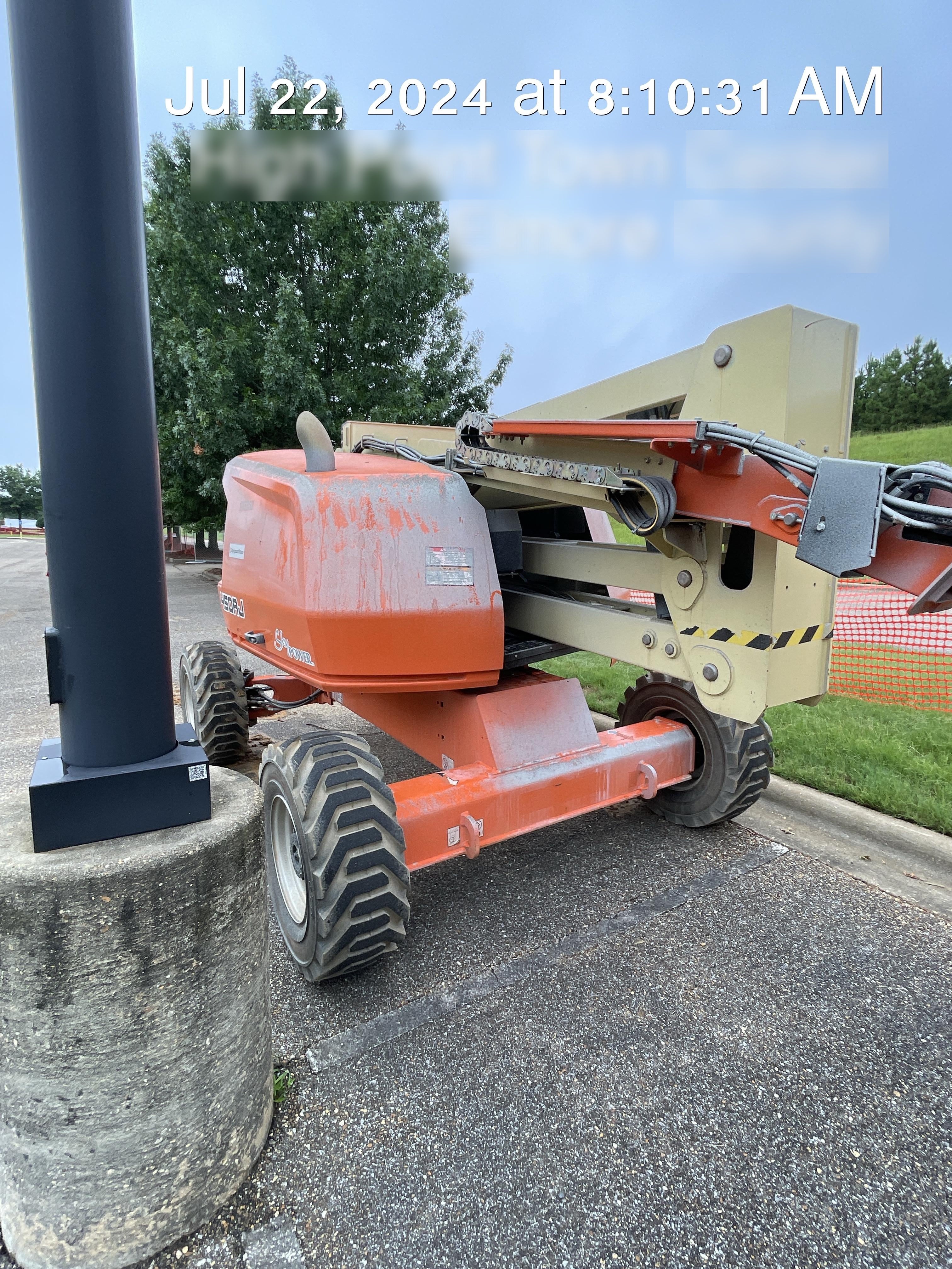 2022 JLG 450AJ