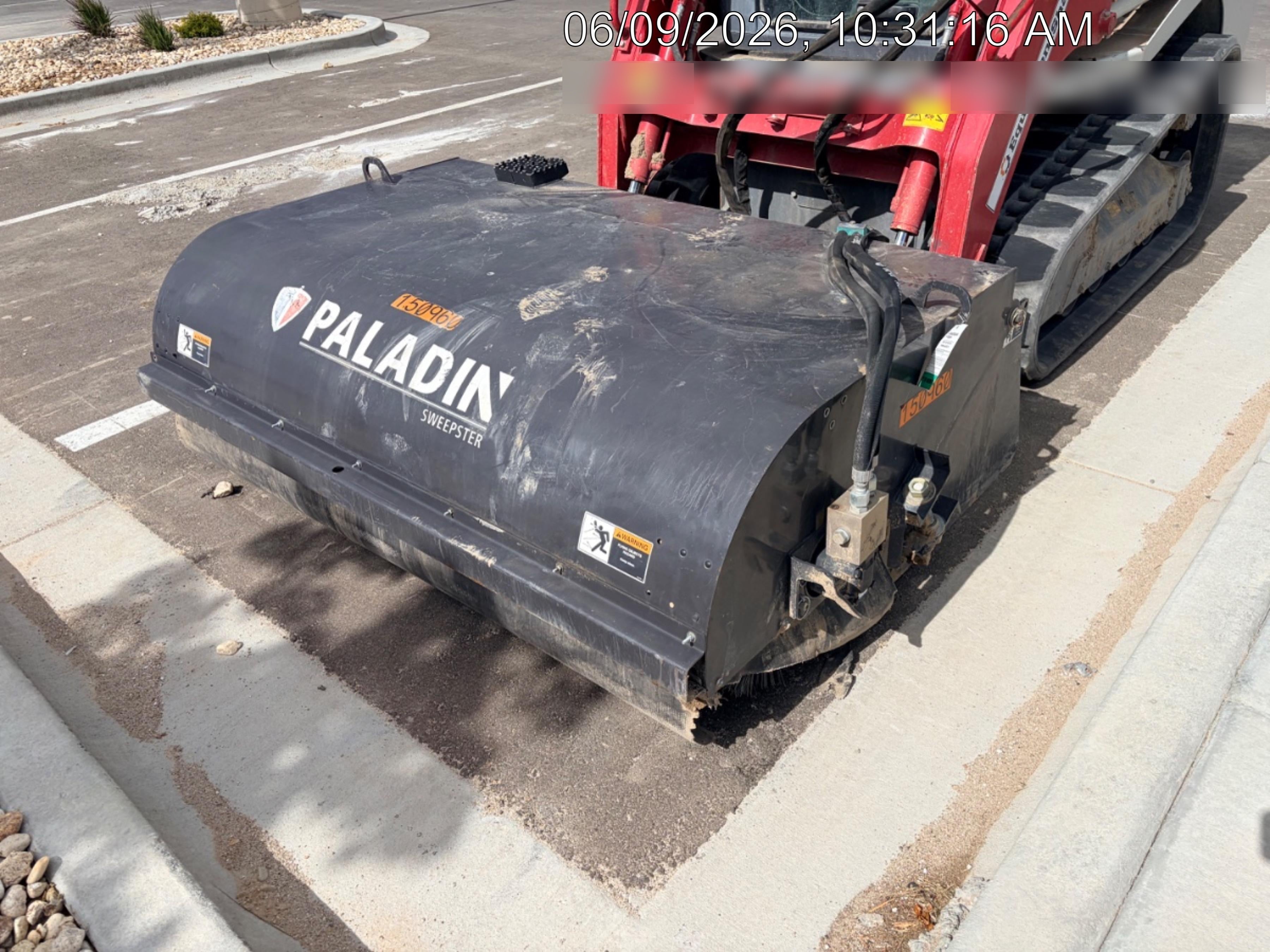 2021 PALADIN Sweepster SB72