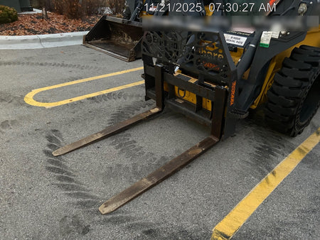 2022 PALADIN 48" Pallet Forks - Paladin