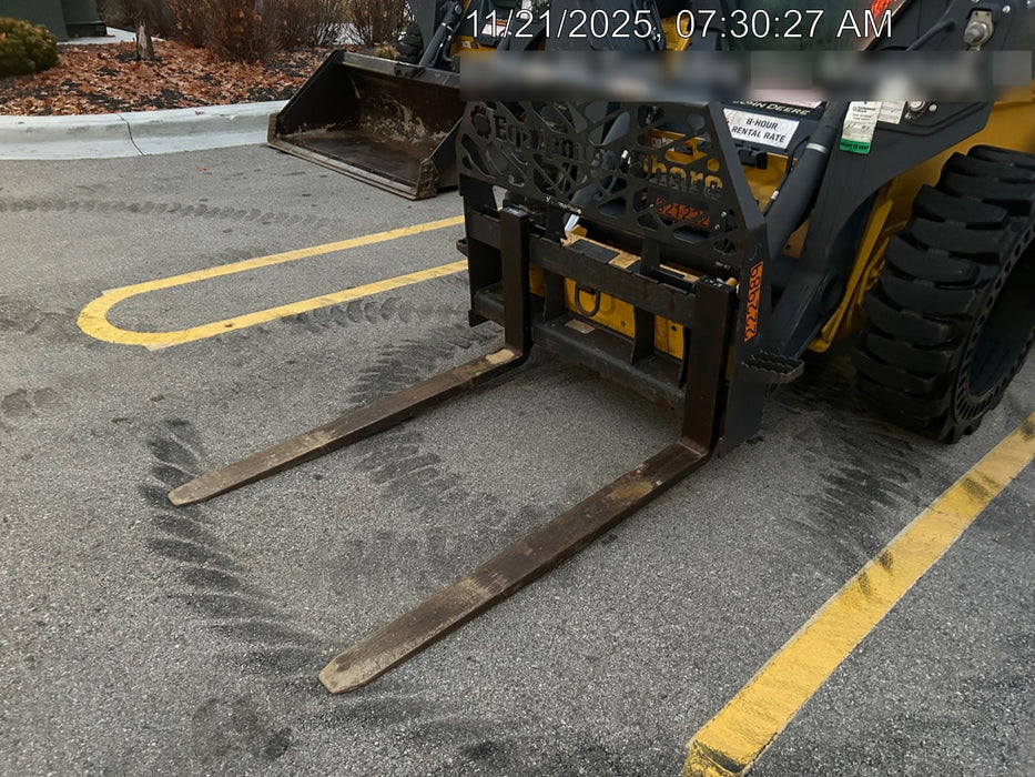 2022 PALADIN 48" Pallet Forks - Paladin