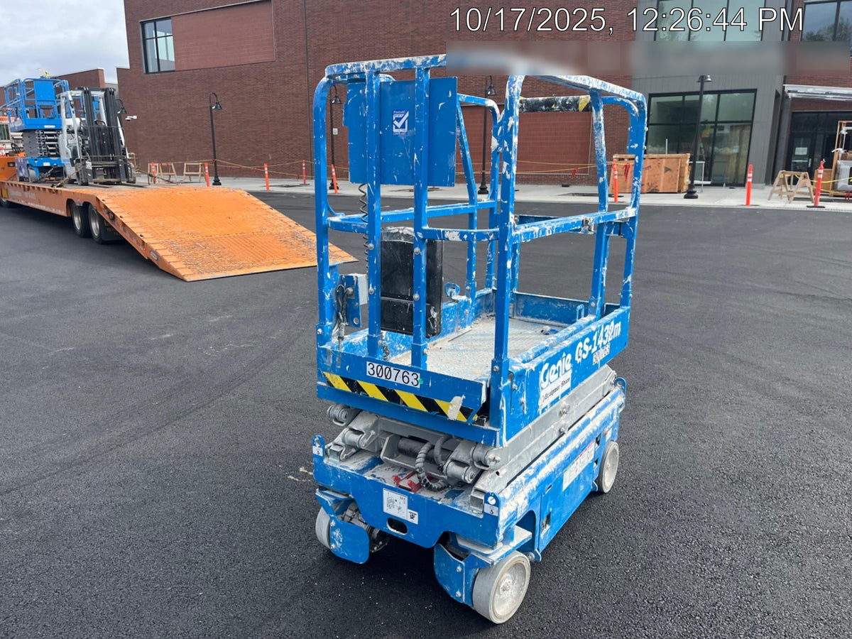 2023 GENIE GS-1432