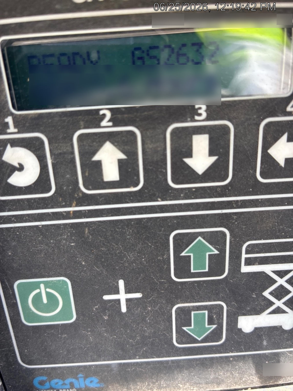 2017 GENIE GS-2632