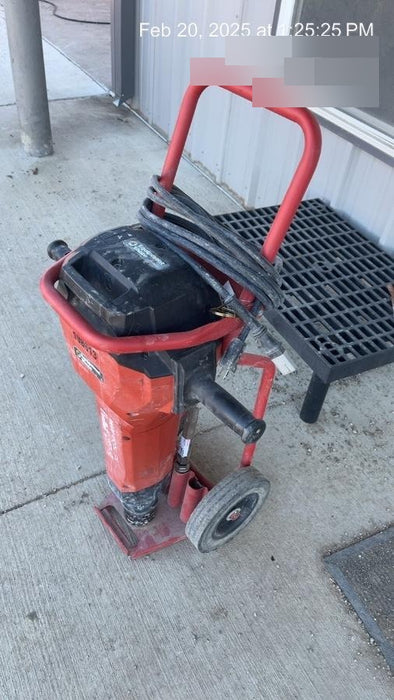 2022 HILTI TE 3000-AVR