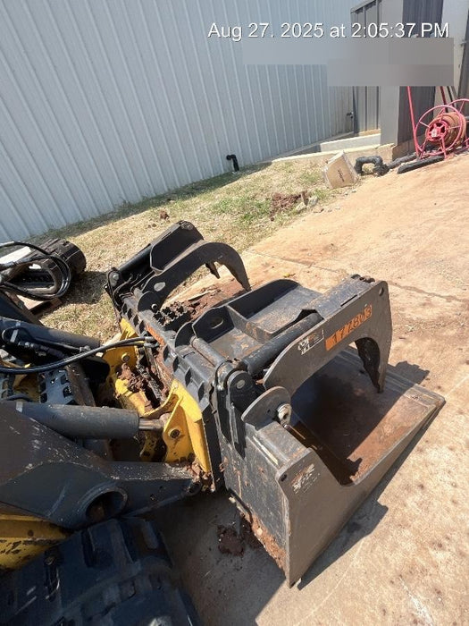 2021 PALADIN 76" Scrap Grapple Bucket - Paladin