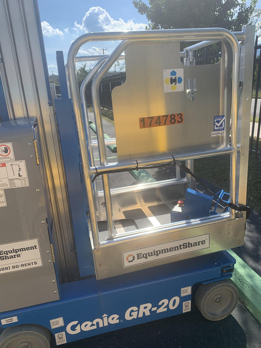 2021 GENIE GR-20