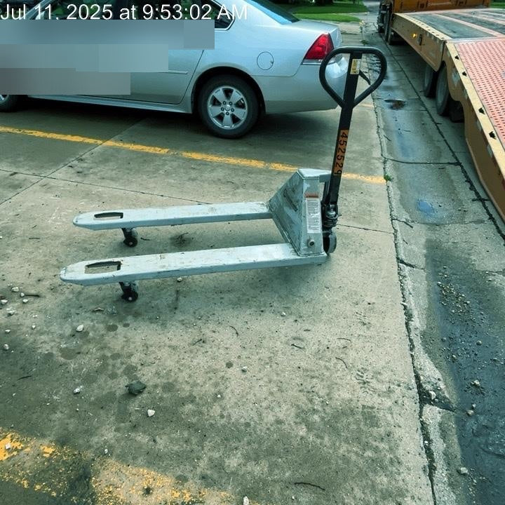 2024 STRONGWAY 4400 lb Pallet Jack
