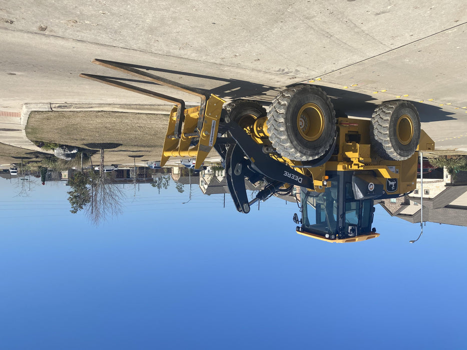 2020 JOHN DEERE 96" Loader Fork Carriage - John Deere