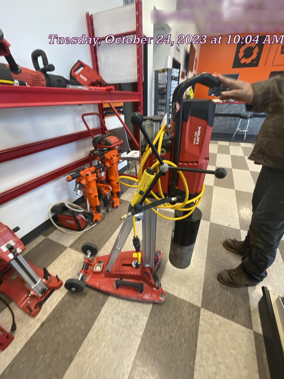2020 HILTI DD250E