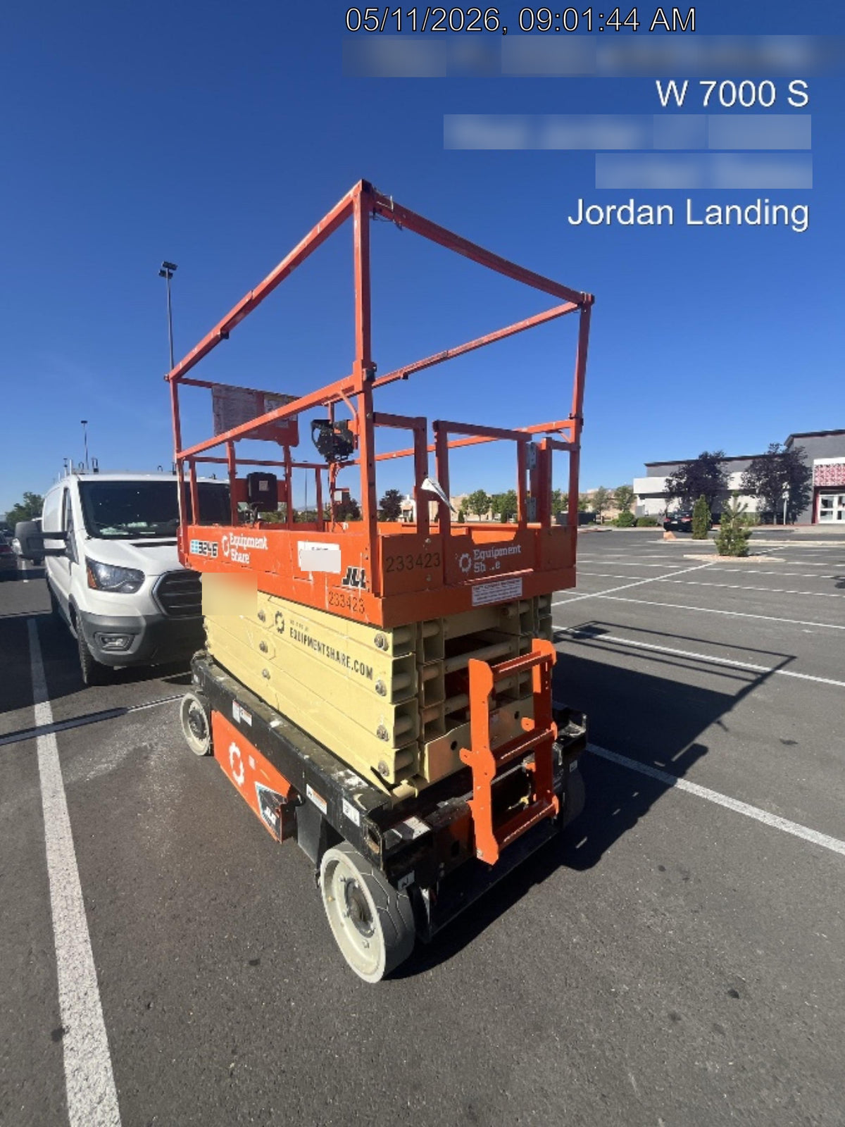 2022 JLG ES3246