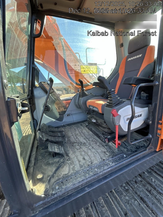 2022 DOOSAN DX225LC-5