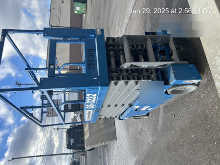 2021 GENIE GS-3232