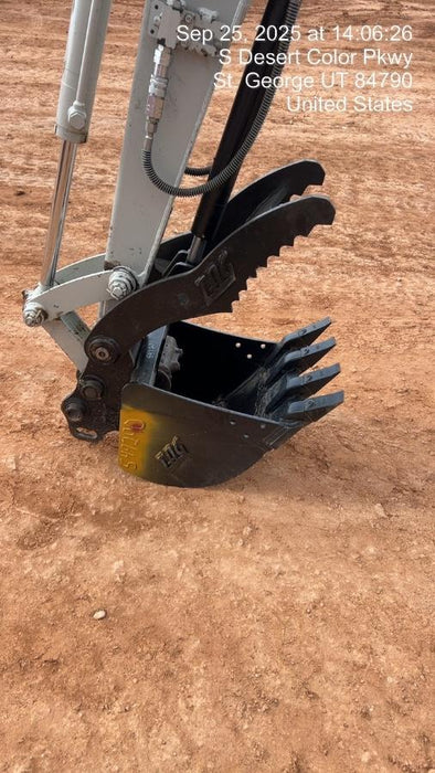 2025 TAG MANUFACTURING 18" HD Bucket - Tag