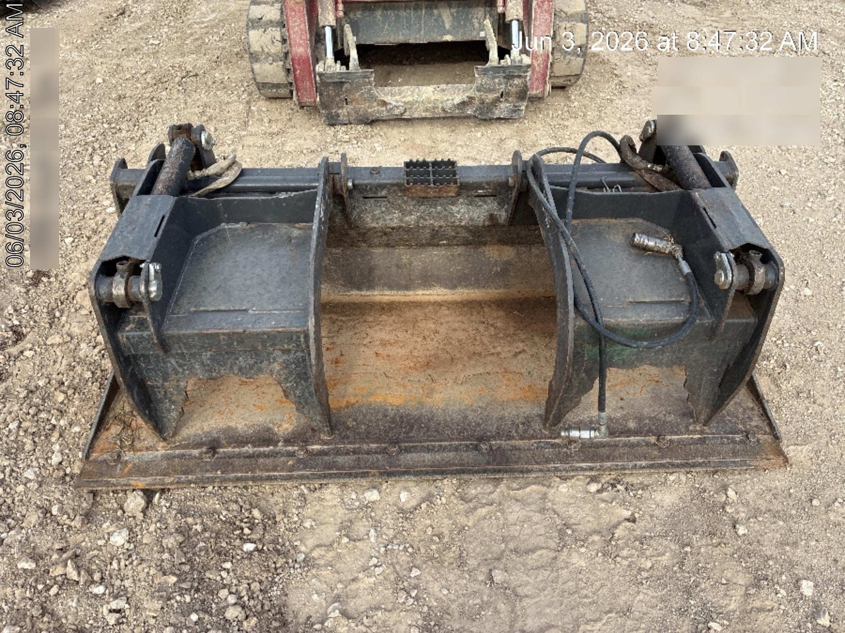 2019 PALADIN 76" Scrap Grapple Bucket - Paladin