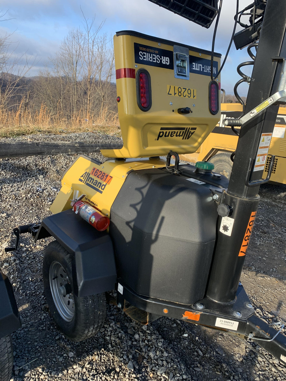 2021 ALLMAND NLV3GR