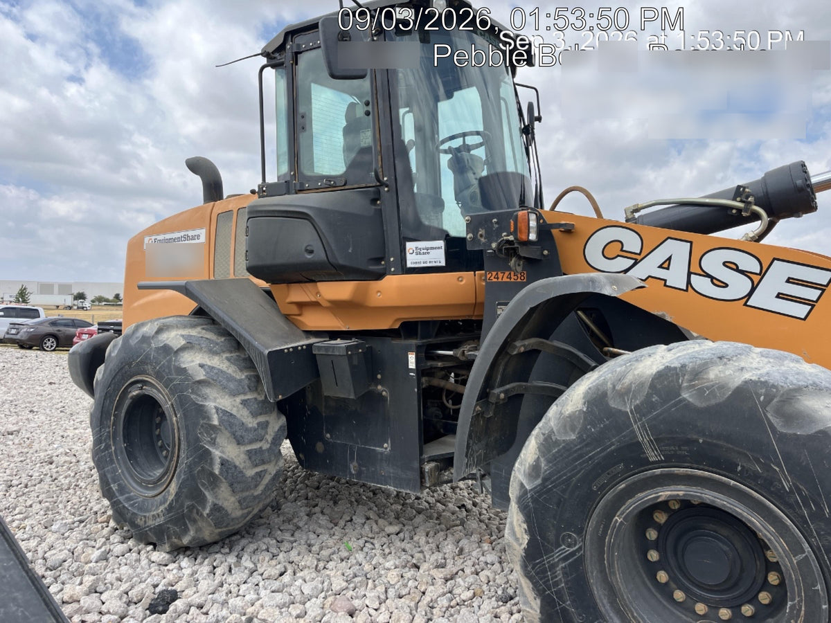 2022 CASE 821G